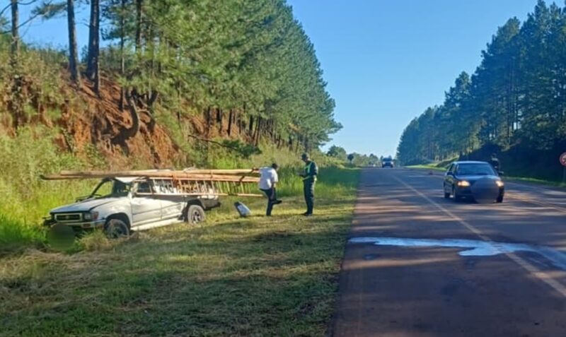 Choque Ruta 14 San Vicente Toyota Hilux Isabelino R