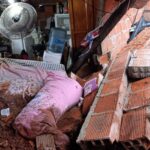 San Pedro: un muro cedió por las lluvias y cayó sobre la casa de una mujer de 57 años