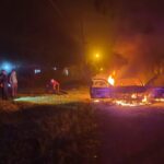 Una falla mecánica en pleno viaje desató un voraz incendio que envolvió a un automóvil