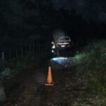 Dos hermanos resultaron heridos tras chocar contra un cable caído en plena calle