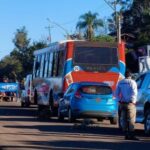 Padres indignados cortaron por completo una ruta en reclamo de maestros para sus hijos