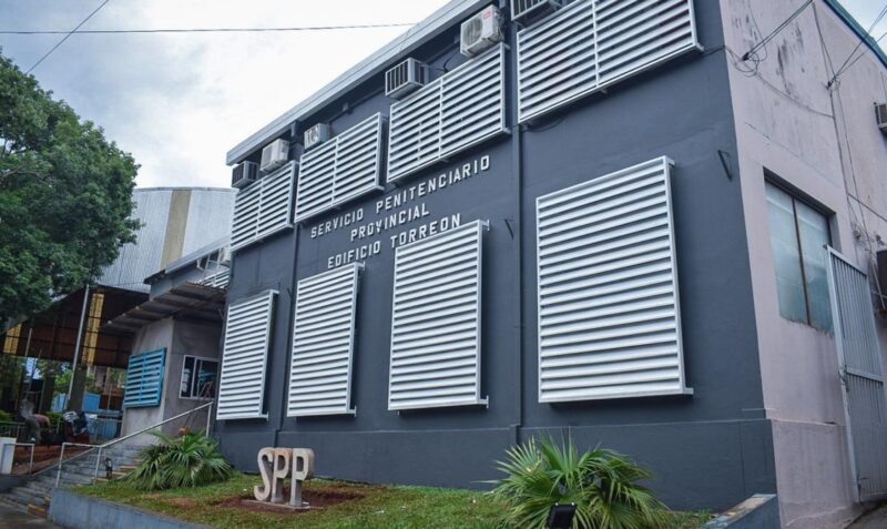 agente penitenciario demorado drogas