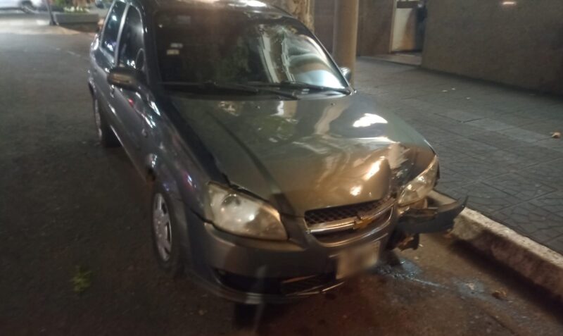 conductor alcoholizado auto dañado Posadas Félix de Azara Bolívar Chevrolet