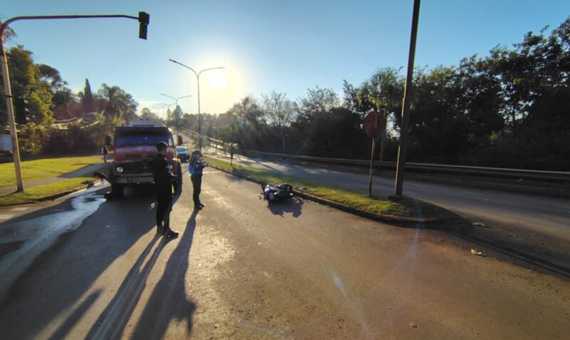 motociclista chocó camión Oberá autovía Juan Pablo II