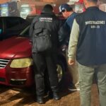 Pactó un intercambio de autos por redes sociales, entregó un coche «mellizo» y lo atraparon en un surtidor