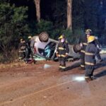 Despistó, volcó su auto en Caá Yarí y terminó demorado con 1,66 de alcoholemia