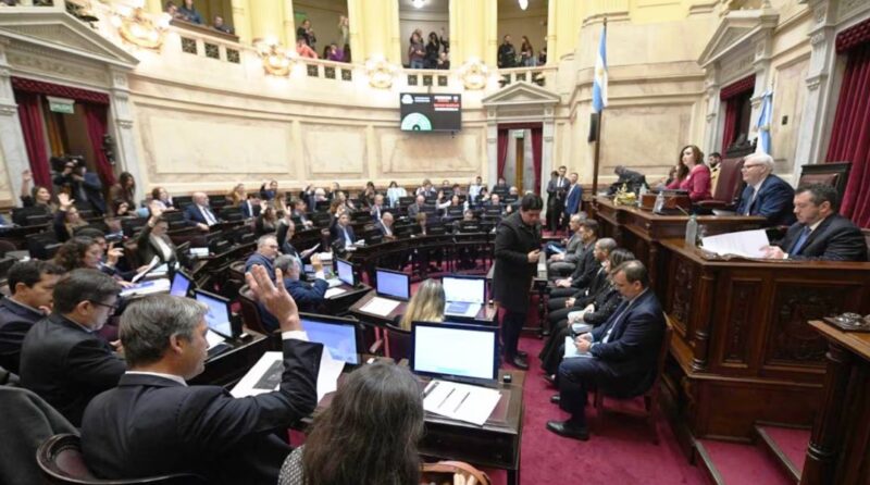 sesión Senado suspendida ley de Propiedad Privada