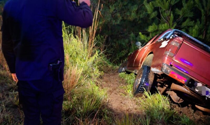 camioneta abandonada Ruta 14 Campo Ramón despiste Ford Ranger Camelias Golf