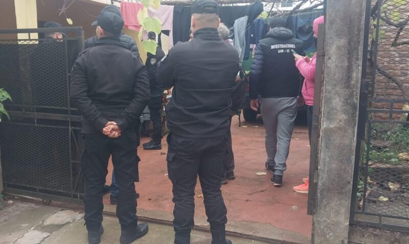 banda de brasileños Oberá allanamiento aserradero