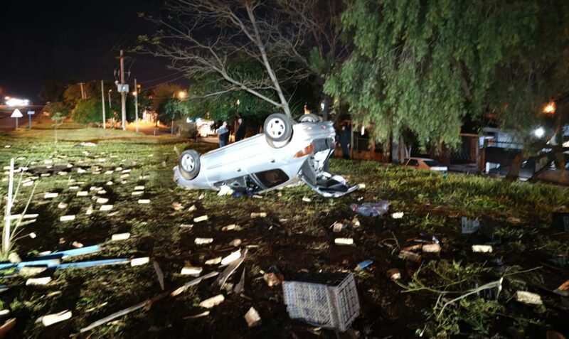 despiste Garupá Peugeot 206 avenida Las Américas