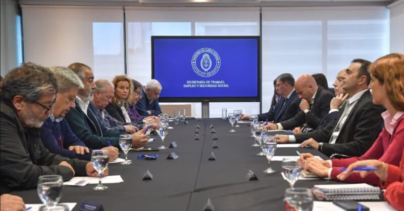 Consejo del Salario mínimo vital y móvil aumento
