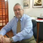 Un exfuncionario de Closs figura con licencia docente mientras dirige una Sociedad del Estado