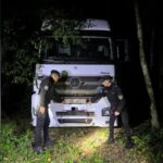 SANTA ANA: El GPS de un camión robado en la Ruta 105 condujo a la Policía hasta un predio: cayó la banda y recuperaron el vehículo