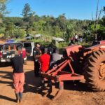 Murió un motociclista y otro resultó gravemente herido tras chocar con un tractor en 25 de Mayo