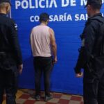 SAN JAVIER: Tenía prohibido acercarse a su expareja, la encontró con un amigo y lo atacó con un cuchillo