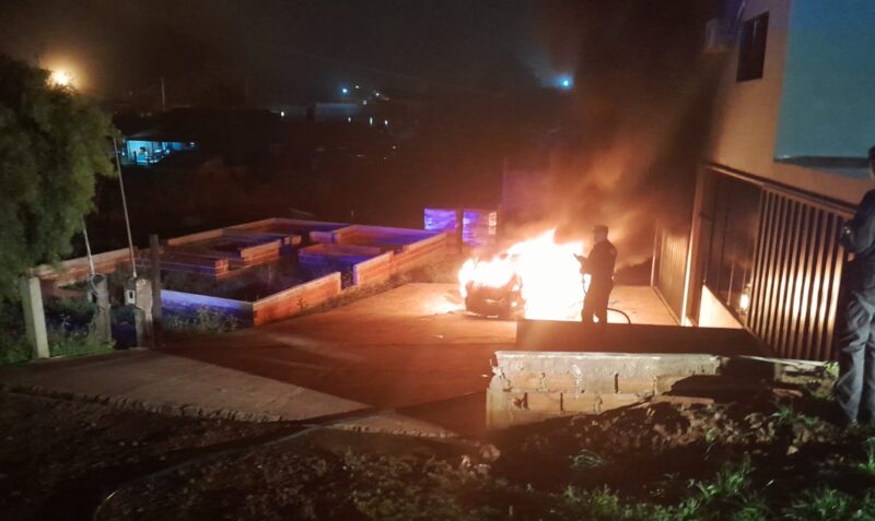 incendio auto Bernardo de Irigoyen San Jose Obrero