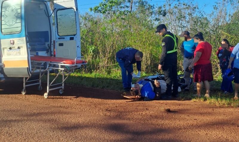 choque fuga moto camioneta Alem Ruta 4